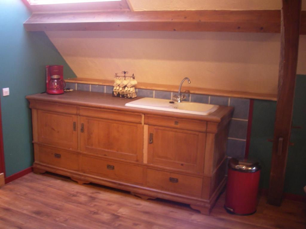 Le Trot'In Chair Bed and Breakfast Martigny-le-Comte Rum bild
