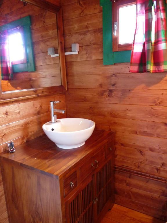 Le Trot'In Chair Bed and Breakfast Martigny-le-Comte Rum bild